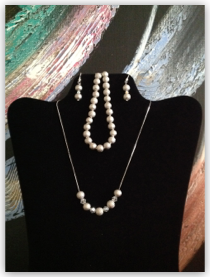 Jewelry Sets - Silver beads